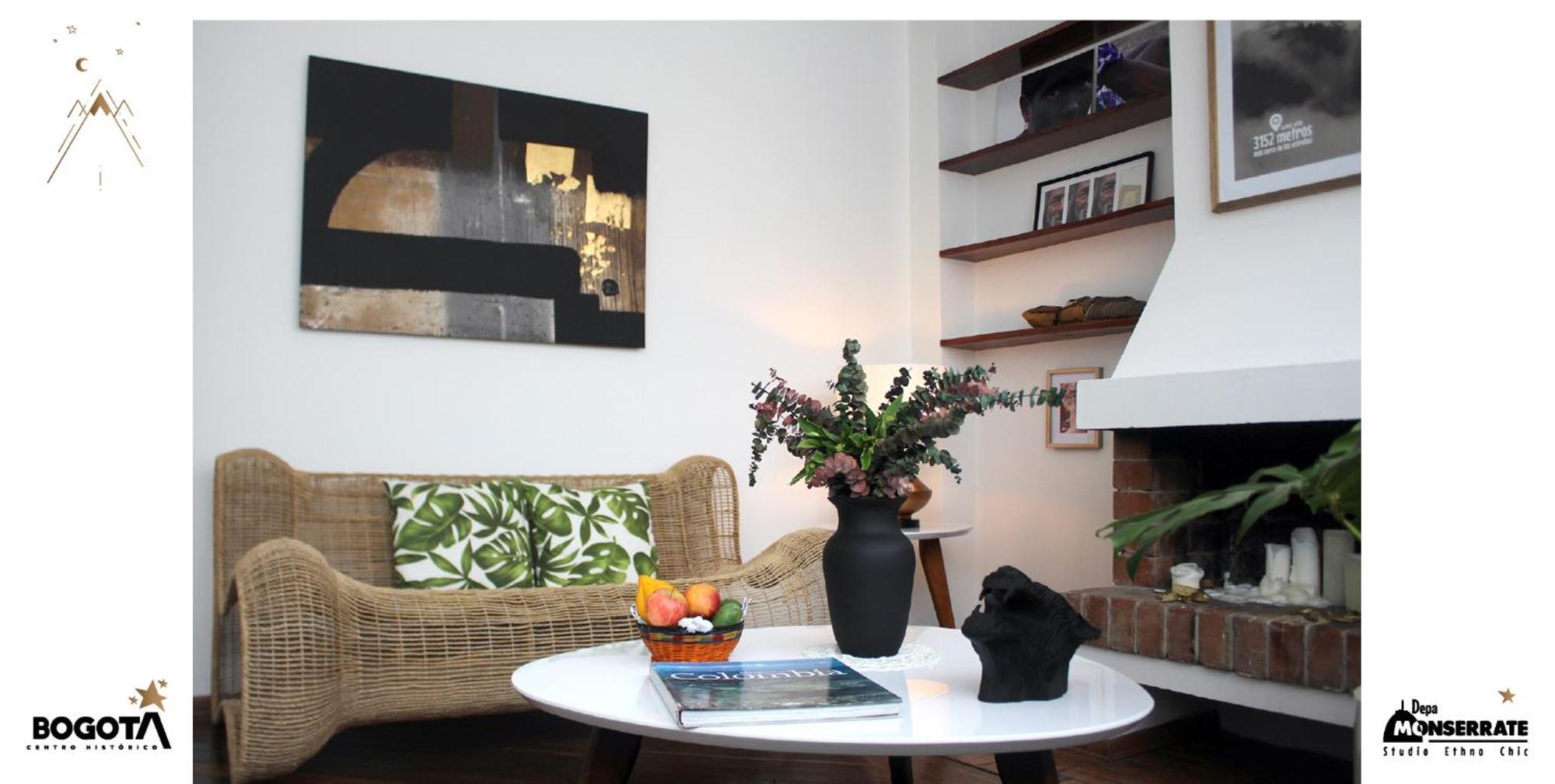 Depa Monserrate - Charming Historic Nest With Breathtaking Mountain Views - Apartaestudio Bogota Bagian luar foto